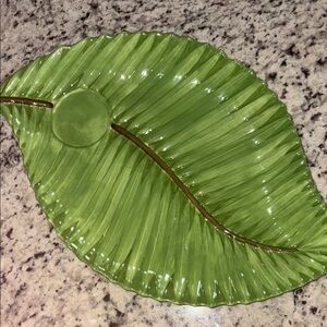 Certified International Green Leaf ceramic platter| garden#patioparty#poolside